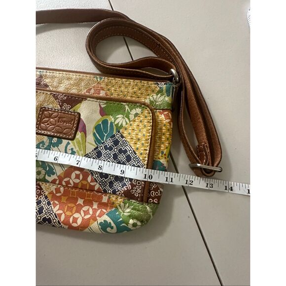 Fossil Women's Multicolor Patchwork Adjustable Strap Crossbody Bag - Picture 9 of 10